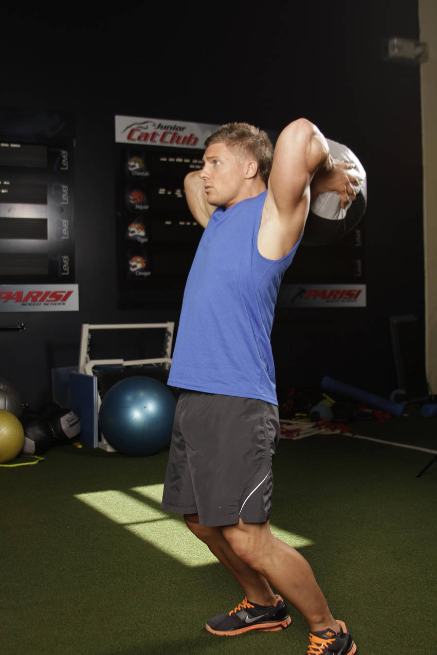 Medicine ball overhead throw - position finale