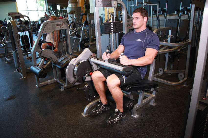 Leg curl assis machine - position finale